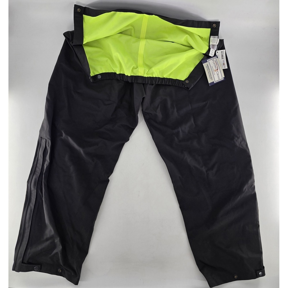 NEW MENS 42x32 FLYING CROSS F1 - 78240Z 100% Nylon PANTS BLACK 2XL REG Black